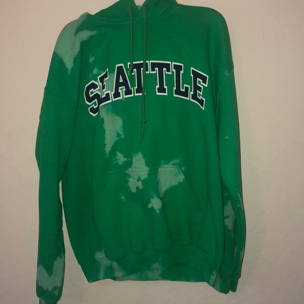 Bleach Dye Green Seattle Hoodie